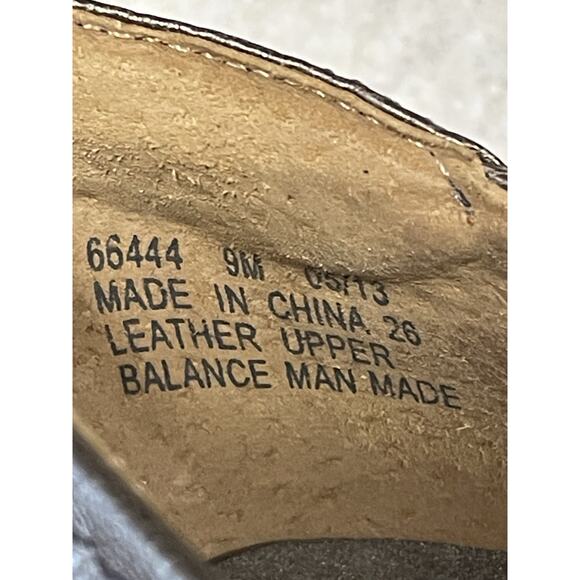 Clarks Artisan Women's 9M Brown Leather Slip-On Heel Loafer Shoes Classy Formal - Picture 10 of 10